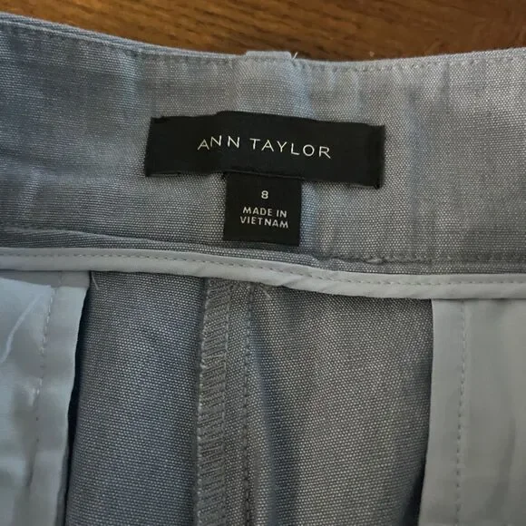 Ann Taylor Factory Women's Size: 8 Lt. Blue Shorts - Pre-owned - Picture 3 of 6